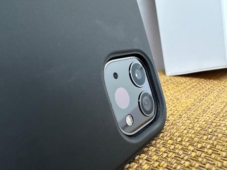 Predám ipad pro 11-inch m2 wi-fi+cellular 256gb, apple