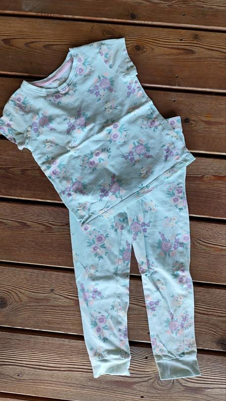 Pyžamko 110, f&f,110