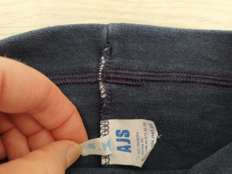 Bodkovana prechodná čiapka.104-146, 122