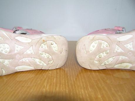 Sandálky, slovobuv,30