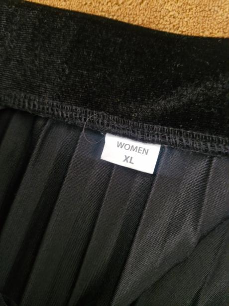 Plisova sukňa, xl
