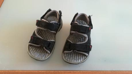 Predám chlapčenské sandálky, karrimor,24