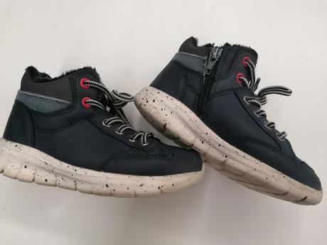 Prechodné zateplene tenisky, 28