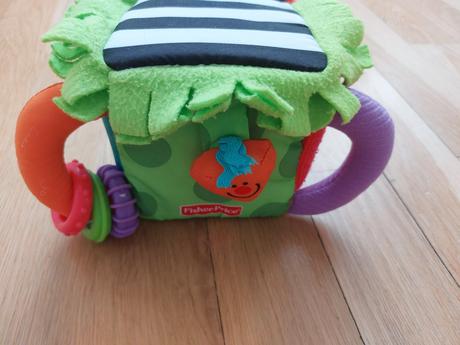 Čajnik fisher price, 