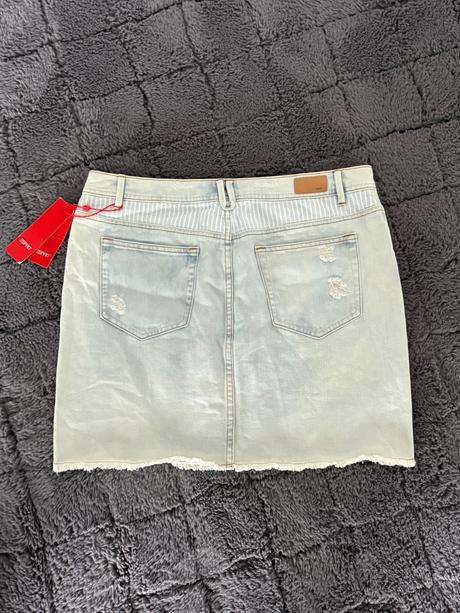 Sukna esprit, esprit,l