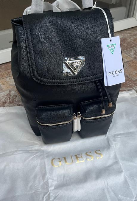 Nový ruksak guess s visačkou, guess