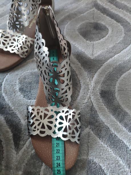 Sandále kožené, 37