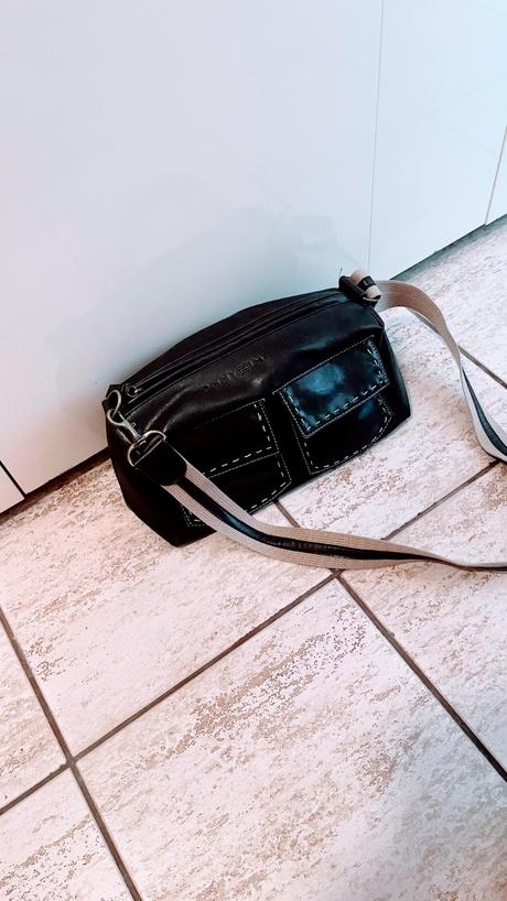 Th crossbody, tommy hilfiger