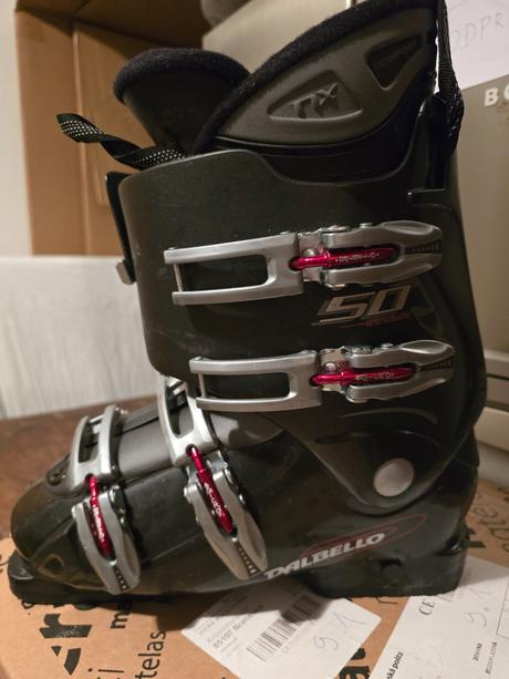 Lyziarky, dalbello,40