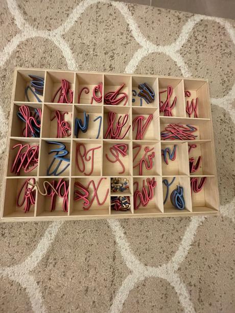 Abeceda montessori montemama, 