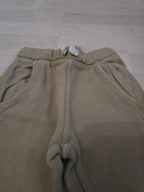 Tepláky č.110, zara,110