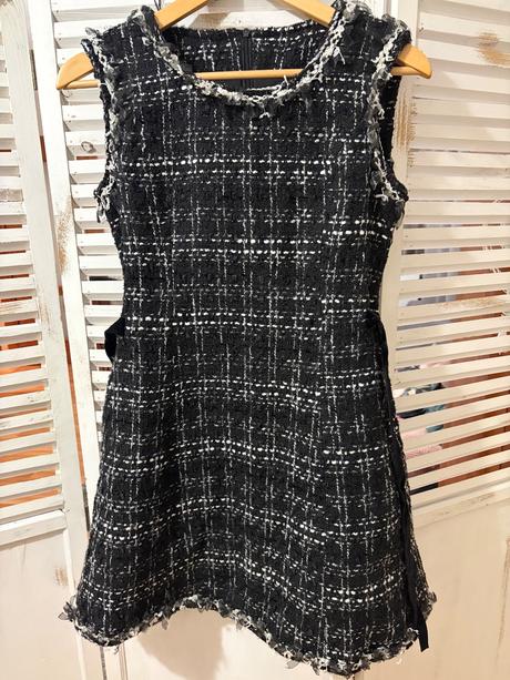 Kockovaná šatová sukňa na štýl chanel, m