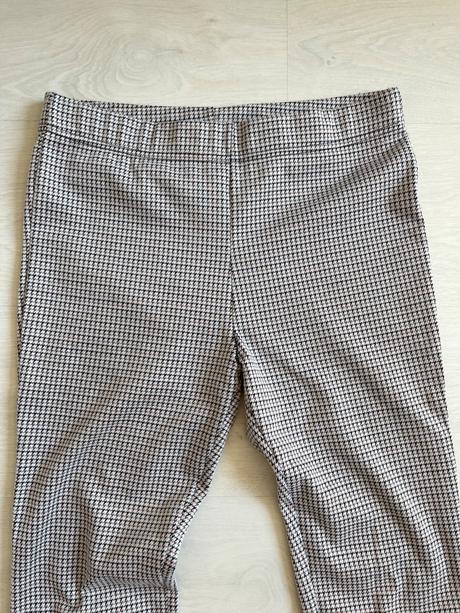 Zvoncove nohavice, 164