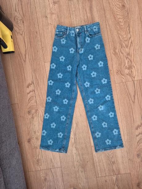 Len 2x oblečené rifle lindex 11-12r, lindex,152