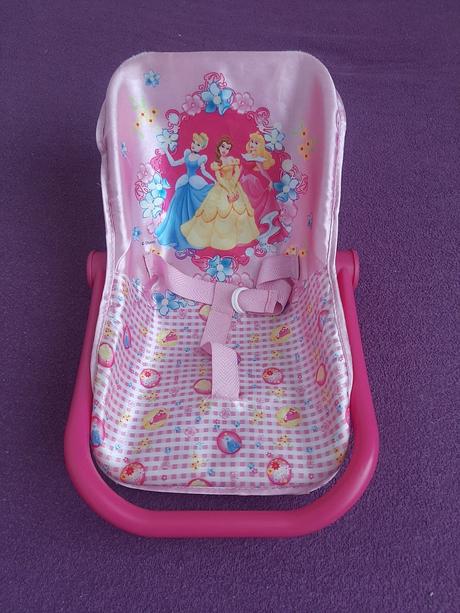 Sedačka pre babiku, 