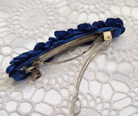 Lúčne kvietky na spone, 