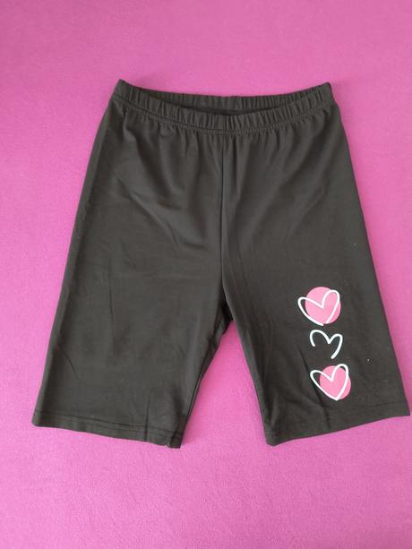 2x kraťasy, sinsay,152