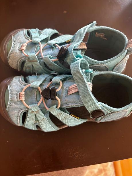 Predám sandálky keen seacamp 32-33, keen,32