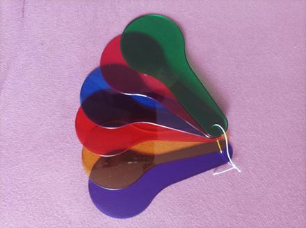 Sklicka, miesanie farieb,