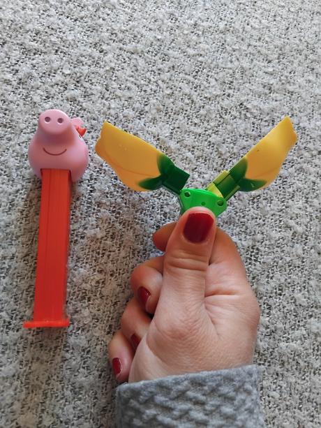 Zasobnik na cukriky a lizatko, 