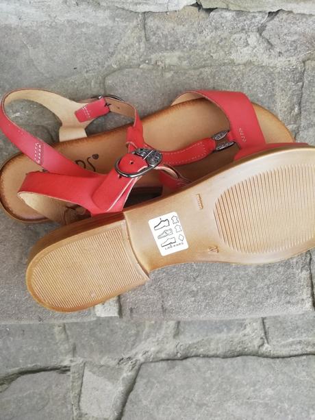 Dámske sandale, 37