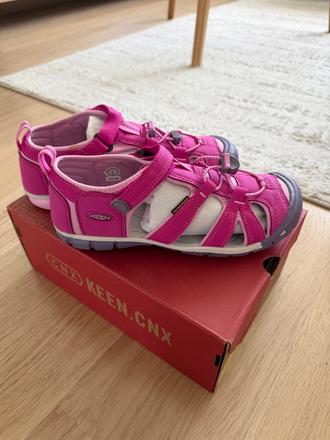 Sportove sandale, keen,37