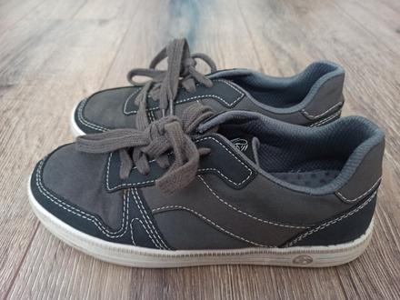 Tenisky veľ. 32, 32