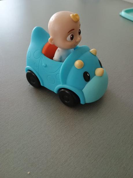 Autíčko cocomelon, 