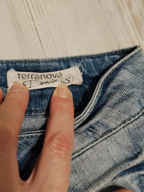 Dámske trhané rifle, terranova,s