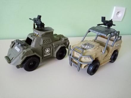 Vojenské  autá 20 cm, 