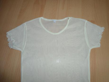 Dievcenske presvitne tricko, 110