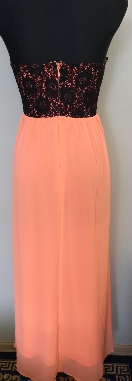 Lososové šaty s čipkou, s