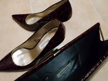 Topánky s kabelkou, 38