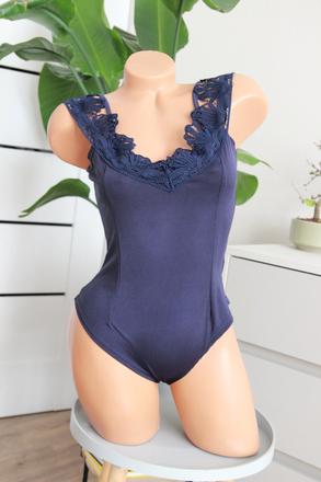 Čierny body top s čipkou, m, m