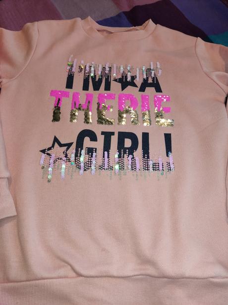 Mikina - premieňací obrázok, 152