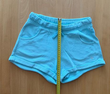 Sortky tyrkysove, benetton,152