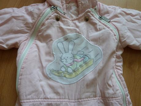 Dievčenská kombinézka, 80