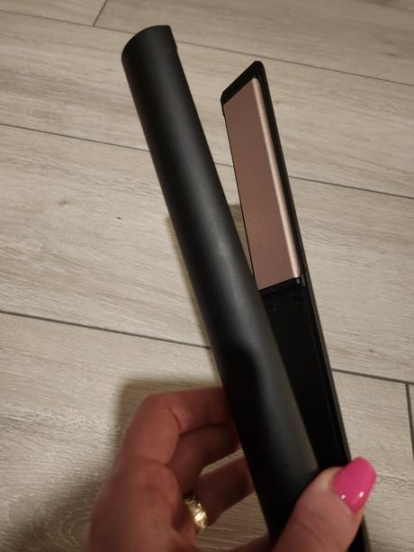 Žehlička na vlasy enoa, 