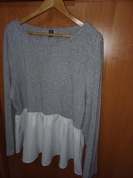Dámsky pulover s bluzkovou vsadkou xxxl, xxxl