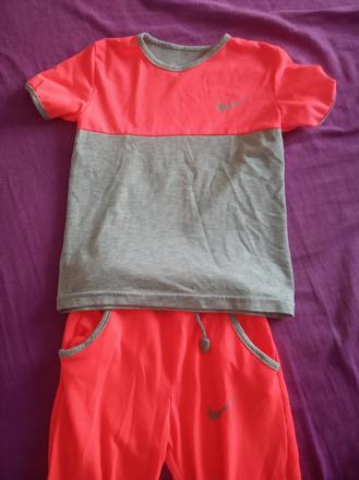 Sportova suprava nike, nike,110