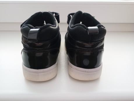 Čierne topánky, sinsay,27