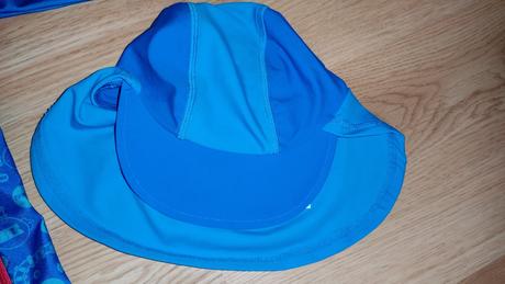 Uv overal do vody s ciapkou 98-104, 98