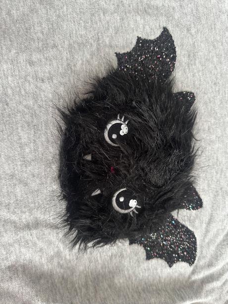 Mikina s netopierom, h&m,122