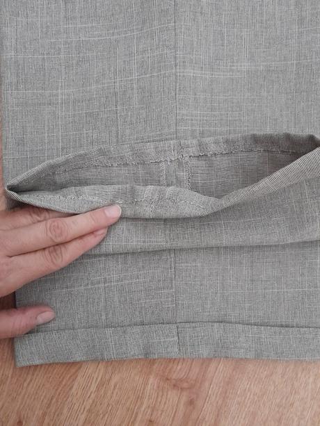 Oblekové nohavice, 50