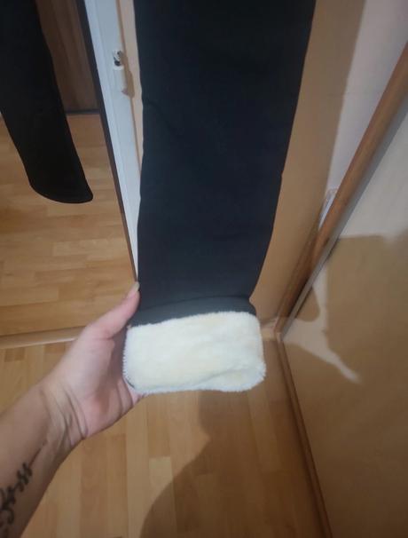 Zateplene legíny, m