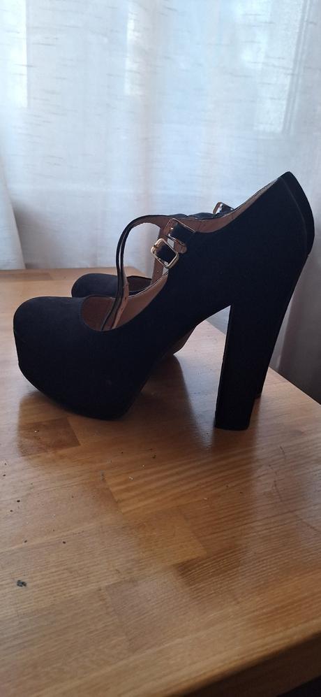 Platformove lodičky, 40