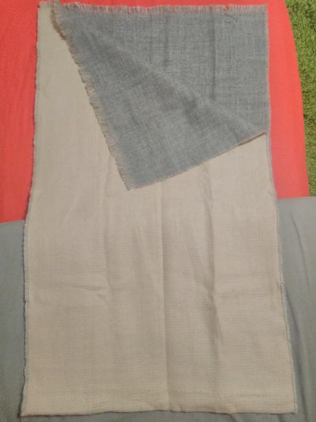 Šedo - ružový šál, 