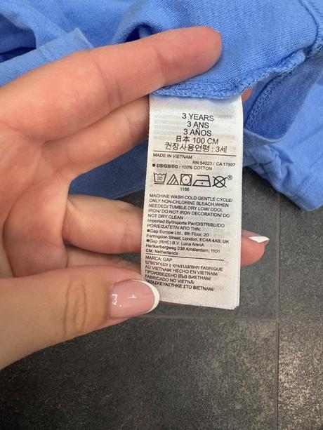 Tričko guess 3 roky a tričko gap 3 roky, guess,98