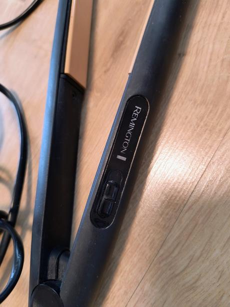 Remington žehlička na vlasy s postovnym 7, 