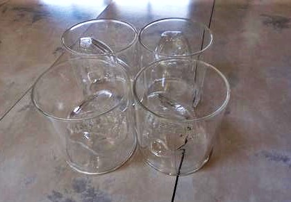 Sada nerozbitných pohárov/lebky 4 ks,